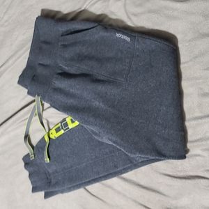 Reebok joggers. Large.